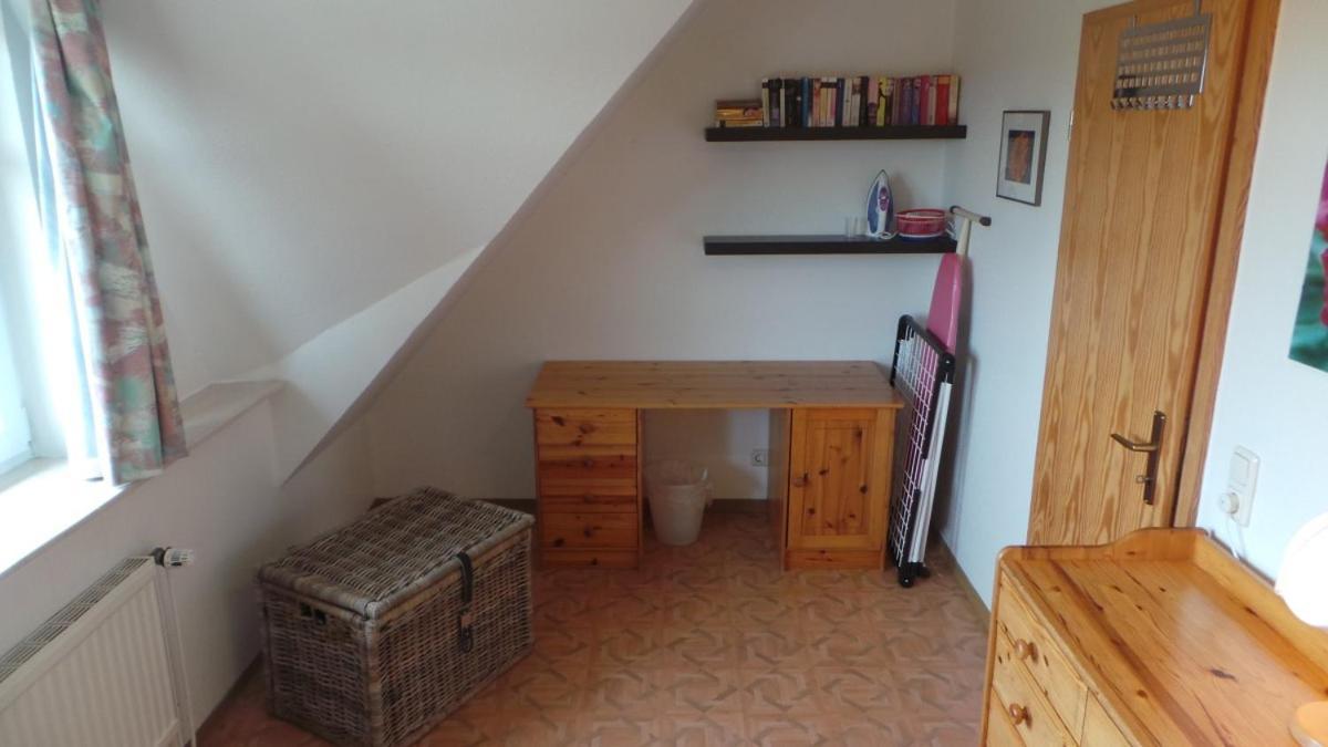 Ferienwohnung Muschel Hooksiel Esterno foto